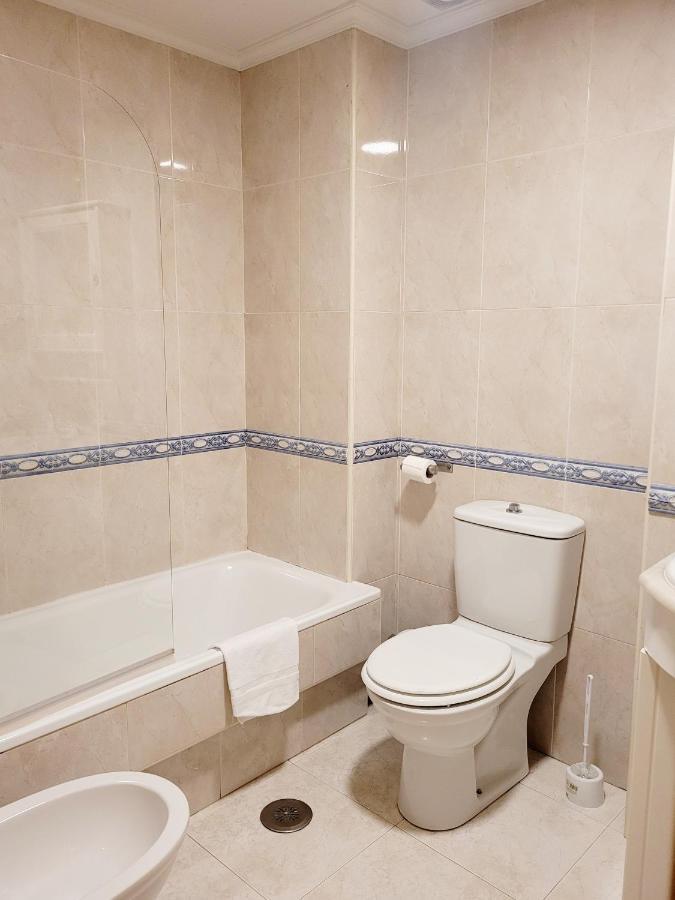 Piso Con Garaje En La Entrada Del Camino Portugues Apartamento Santiago de Compostela Exterior foto
